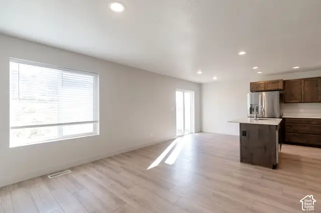 801 W Lone Pine Ln, Mapleton, UT 84664 - #3