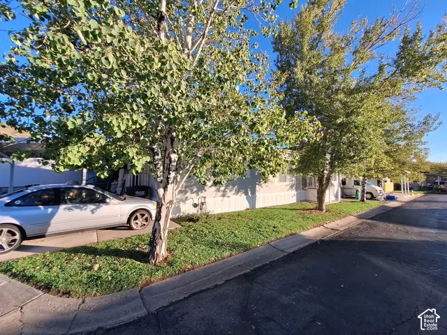 29 1128 S Lloyd Rd #29, Fruit Heights, UT 84037 - #2