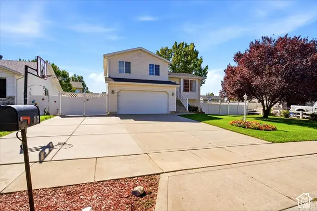 2089 W 1570 N, Clinton, UT 84015 - #3
