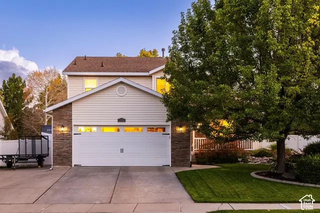 4793 W Copper Mine Dr, Herriman, UT 84096 - #1