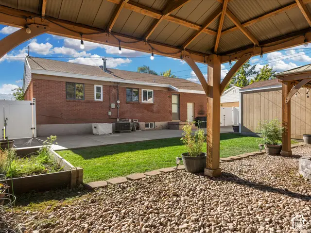 4581 S 150 W, Washington Terrace, UT 84405 - #2