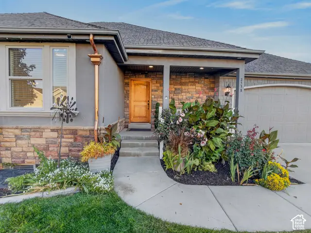 2538 S Cimmaron Dr E, Springville, UT 84663 - #2