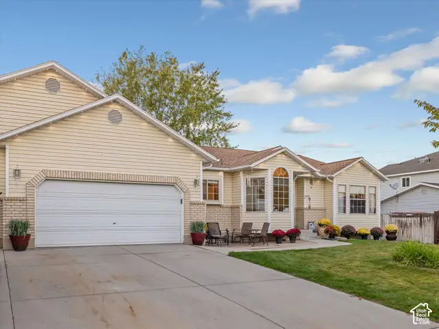 9136 S Teton Estates Dr W, West Jordan, UT 84088 - #2