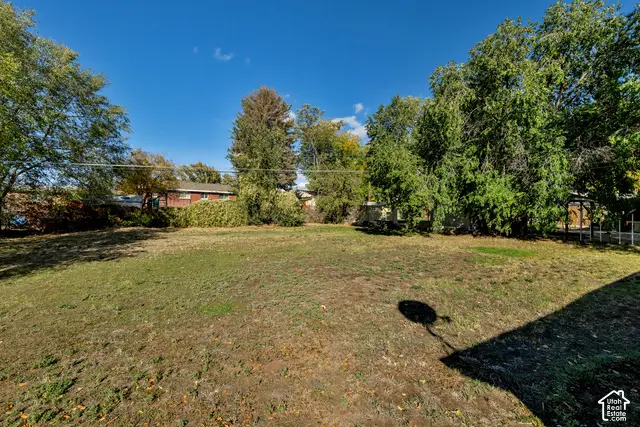 429 Center St, Clearfield, UT 84015 - #3