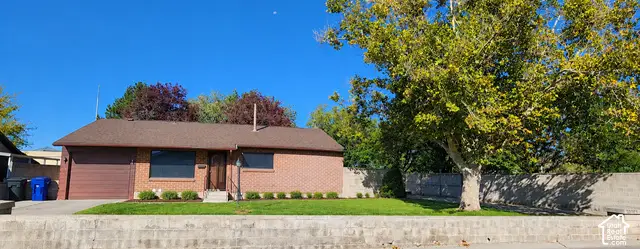 9506 S Garnet Dr E, White City, UT 84094 - #2