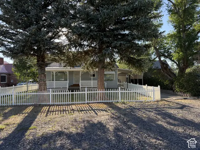 260 N 100 W, Panguitch, UT 84759 - #1