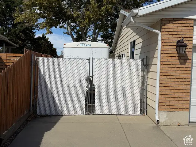3234 W 7545 S, West Jordan, UT 84084 - #2