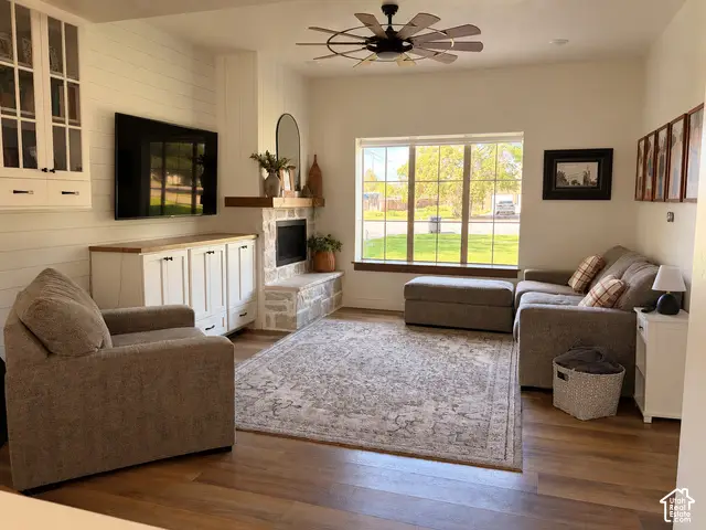 15 W 600 S, Nephi, UT 84648 - #2