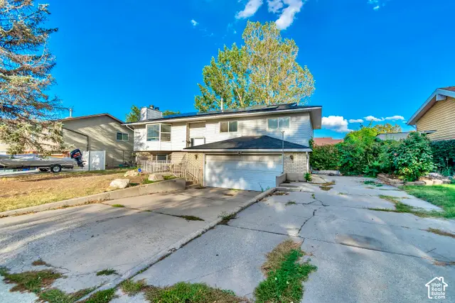 3987 S Stillwater Way W, West Valley City, UT 84120 - #2