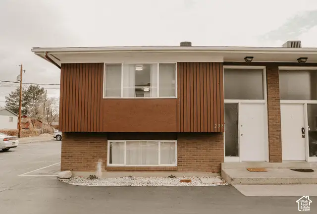 232 N 250 E, Orem, UT 84057 - #1