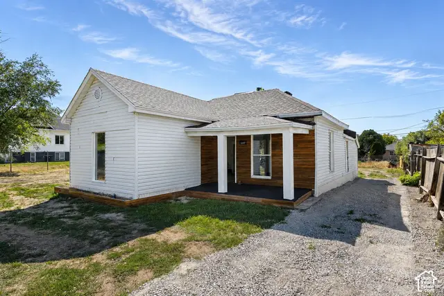 3237 Jefferson Ave, Ogden, UT 84403 - #1