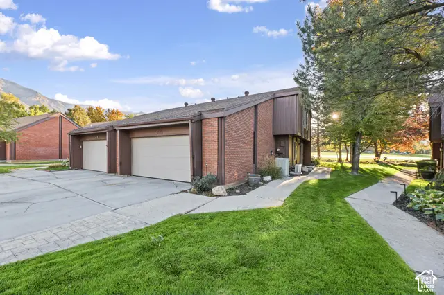 29 White Barn Dr, Pleasant View, UT 84414 - #1