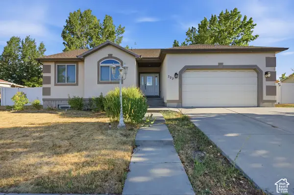 303 W Lakeside Dr N, Stansbury Park, UT 84074