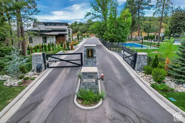 677 N Hidden Holw #6, Farmington, UT 84025