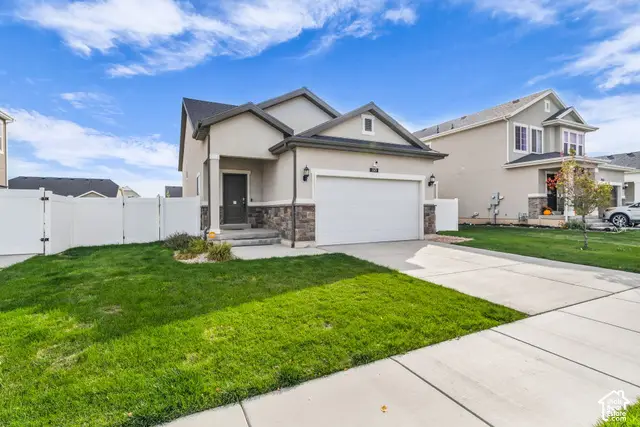 1520 E Erickson Knoll Ln, Eagle Mountain, UT 84005 - #2