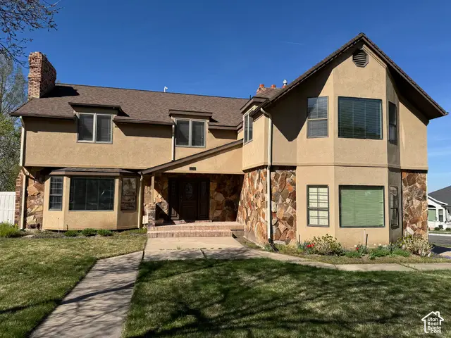 1273 Newport Ln, Kaysville, UT 84037 - #1
