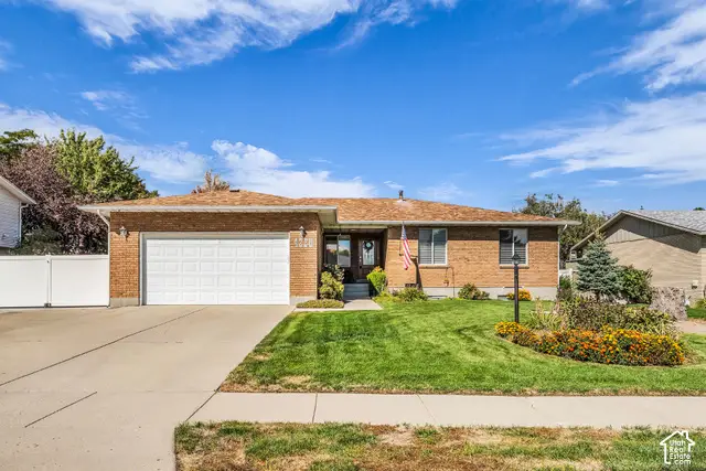 4228 W Yorkshire Cir S, South Jordan, UT 84009 - #1