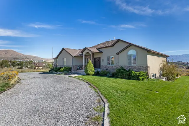 9044 N Cedar Pass Rd, Eagle Mountain, UT 84005 - #2