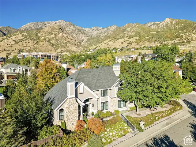 3197 E Old Mill Cir E, Cottonwood Heights, UT 84121 - #3