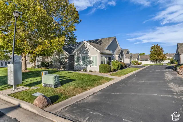3331 S Abbey Glen Way W #UNIT A, West Valley City, UT 84128 - #3