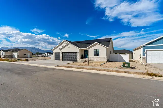 2393 E Sunflower Dr S, Eagle Mountain, UT 84005 - #3