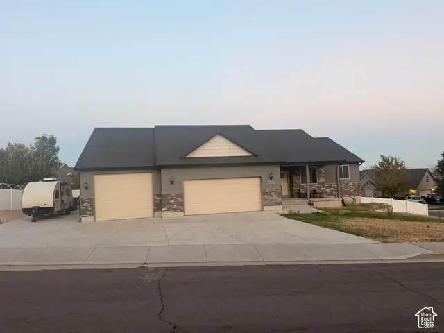 339 N Cherry Ln, Santaquin, UT 84655 - #2