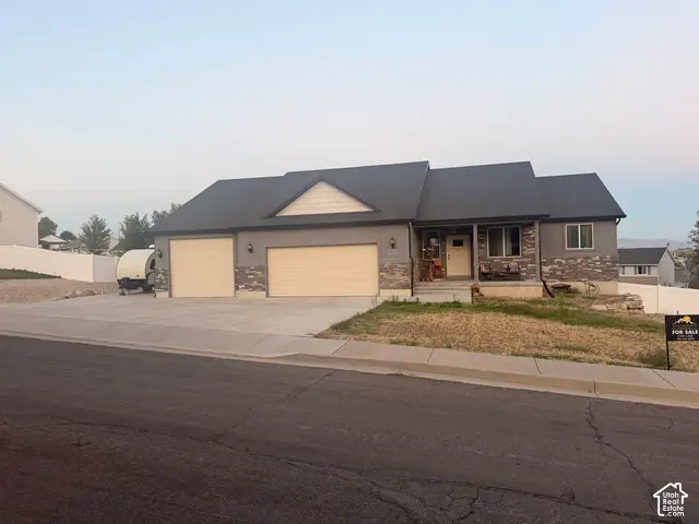 339 N Cherry Ln, Santaquin, UT 84655 - #3