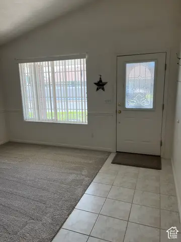 4010 Meadow Wood Dr, Riverdale, UT 84405 - #2