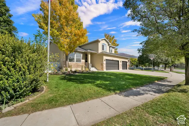 247 E 1500 S, Kaysville, UT 84037 - #3