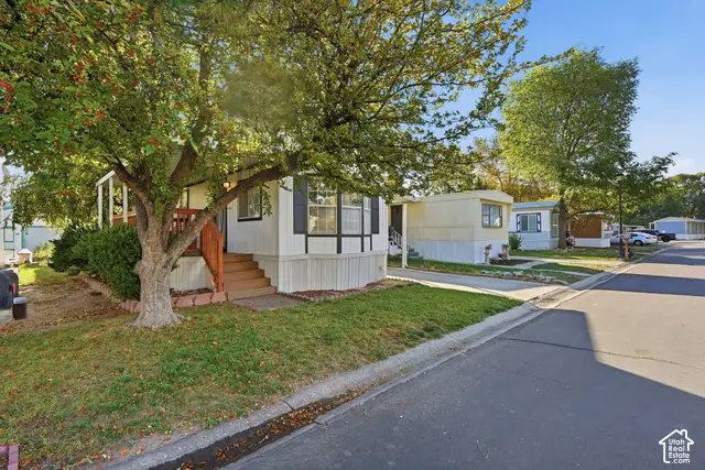 4641 S Mount Baldy Dr W, Taylorsville, UT 84123 - #3