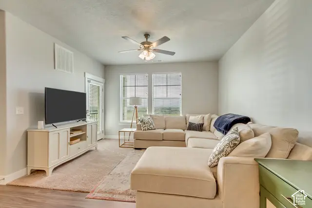 927 W Coral Charm Way #M202, Saratoga Springs, UT 84045 - #3