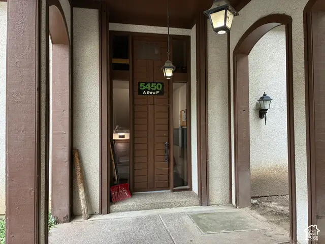 5450 S Willow Ln #APT D, Murray, UT 84107 - #2