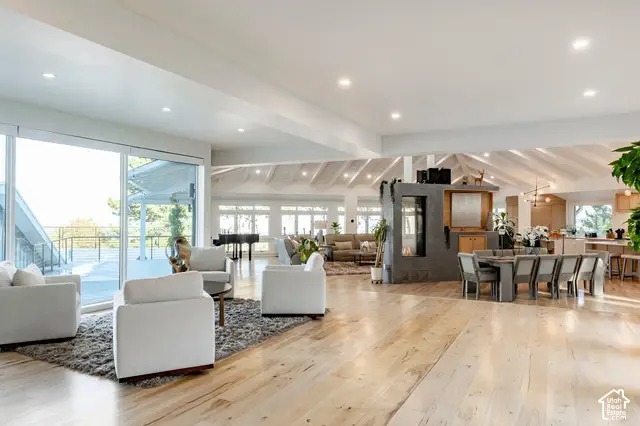 3898 E Thousand Oaks Cir, Millcreek, UT 84124 - #2