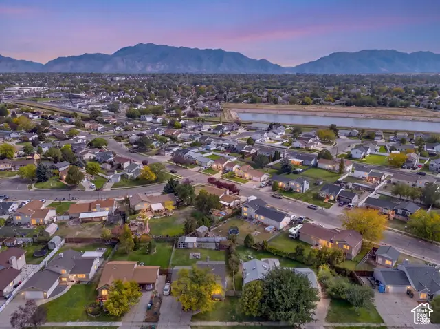 3857 Foxglen, Roy, UT 84067 - #3