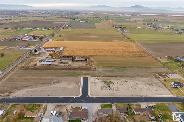 5979 W 5900 S #3, Hooper, UT 84315 - #2