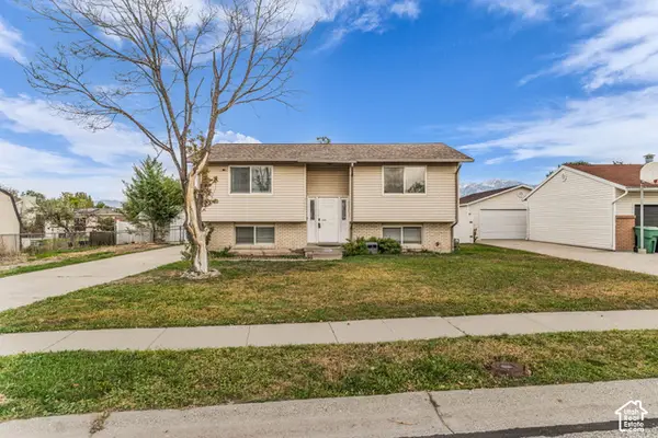 8867 S New Castle Rd W, West Jordan, UT 84088