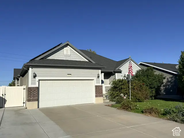 5663 S 3150 W, Roy, UT 84067 - #2