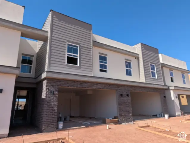 5704 Satsuma Dr, Washington, UT 84780 - #2