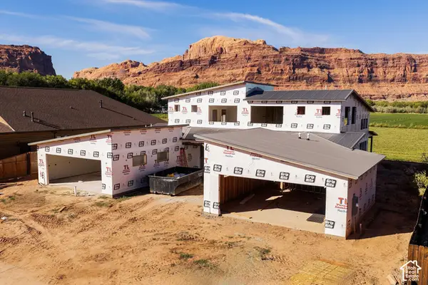 719 N Palisade Dr, Moab, UT 84532