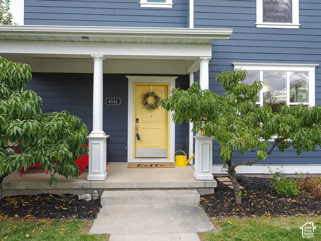 4332 W Pentenwell Ln, South Jordan, UT 84009 - #2