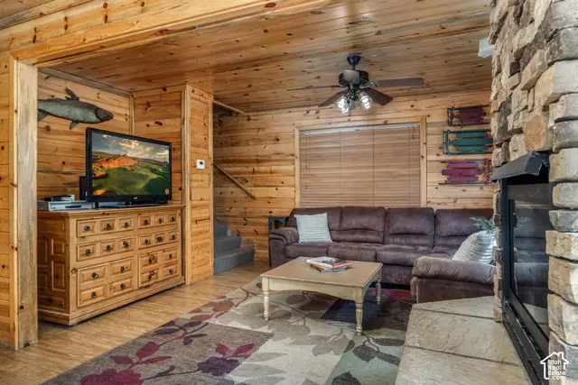 1830 E Gulf Stream Dr, Duck Creek Village, UT 84762 - #3