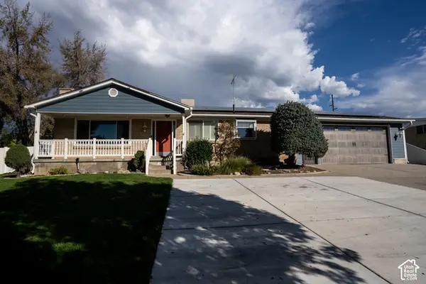 8613 S Vaquero Dr E, Sandy, UT 84094