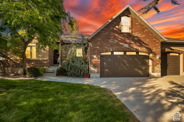 5008 W Pine Laurel Ln S, West Jordan, UT 84081