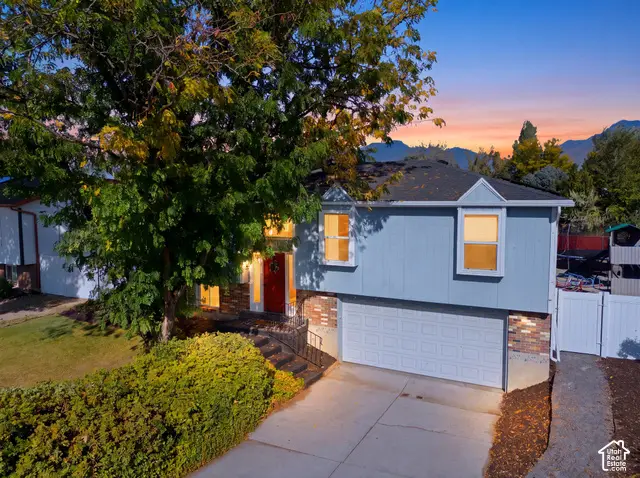 9183 S Laura Anne Way, Sandy, UT 84094 - #2