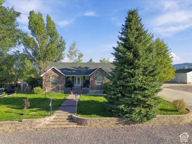 535 E 400 S, Mount Pleasant, UT 84647 - #2