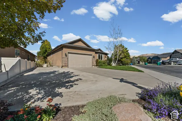 3711 N Hot Springs Ln, Lehi, UT 84043 - #3