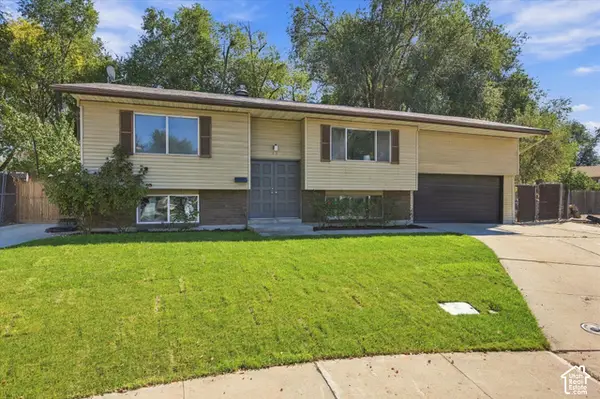 43 W Paula Cir S, Sandy, UT 84070