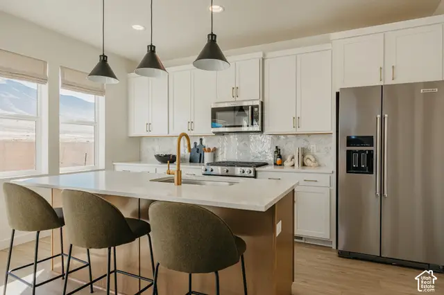 3710 N Eagle Meadow Dr, Eagle Mountain, UT 84005 - #3