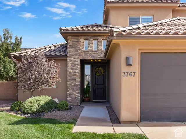3767 S Sugar Plum Way, Washington, UT 84780 - #3