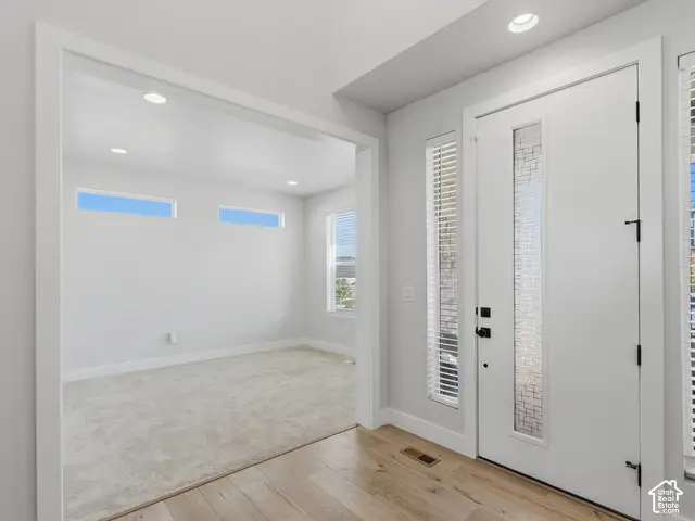 6818 W Orange Leaf Ln, Herriman, UT 84096 - #3